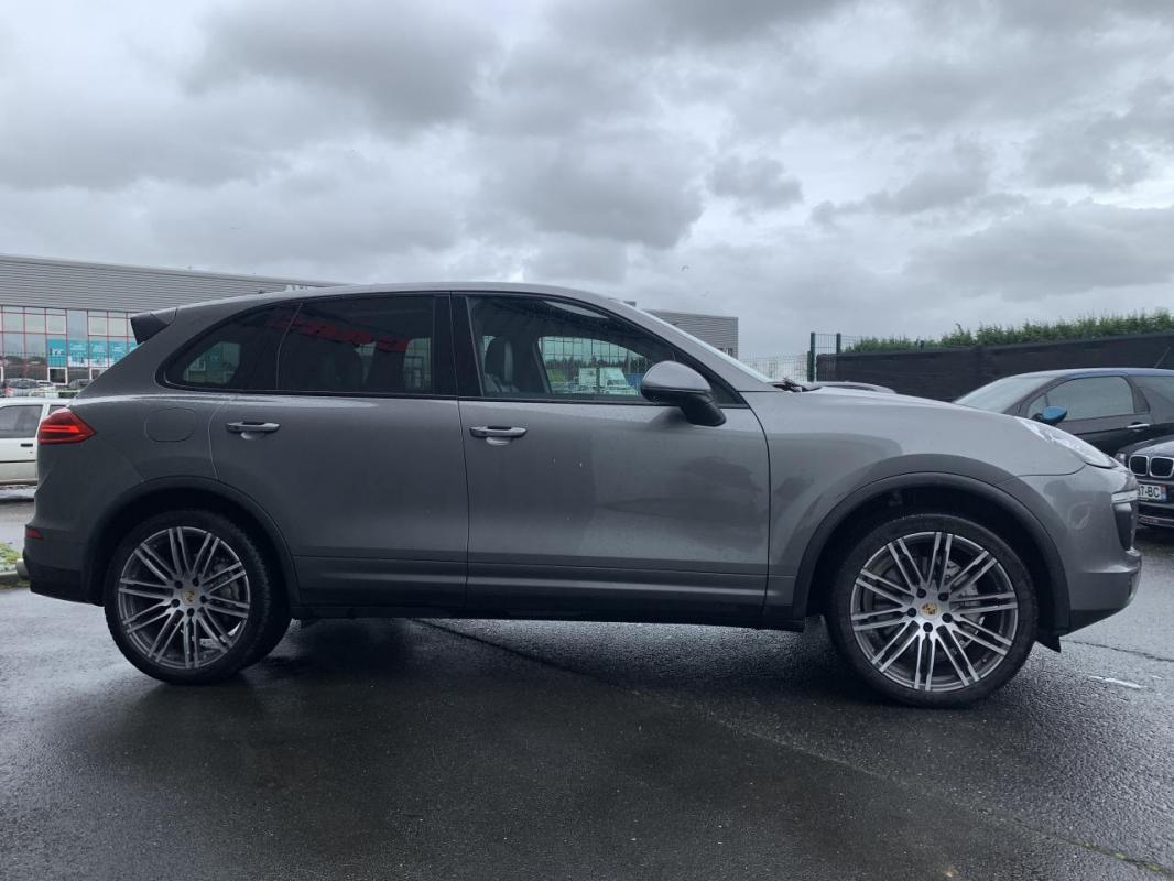 Porsche Cayenne - 4.2 V8 TDI 385 CH Tiptronic S PLATINUM EDITION - GARANTIE 12 MOIS